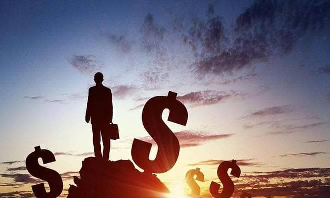 一场“中产被收割潮”已经开始了？我们又该如何应对？