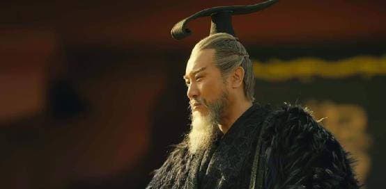 曹操为何将三个女儿都嫁给了汉献帝？
