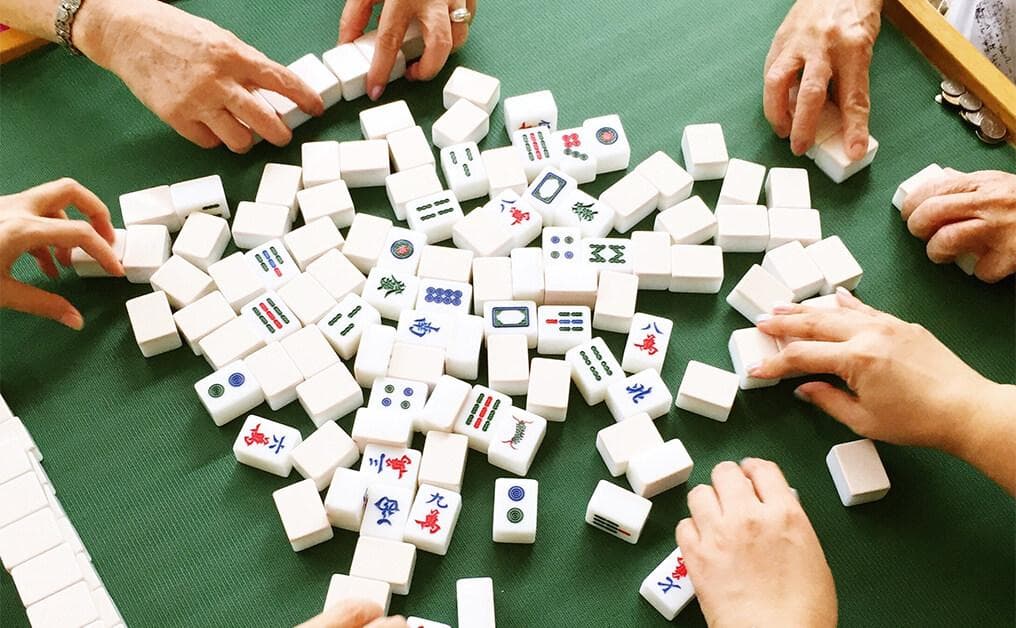 香港麻将玩法详解：从入门到精通的计番与计钱指南