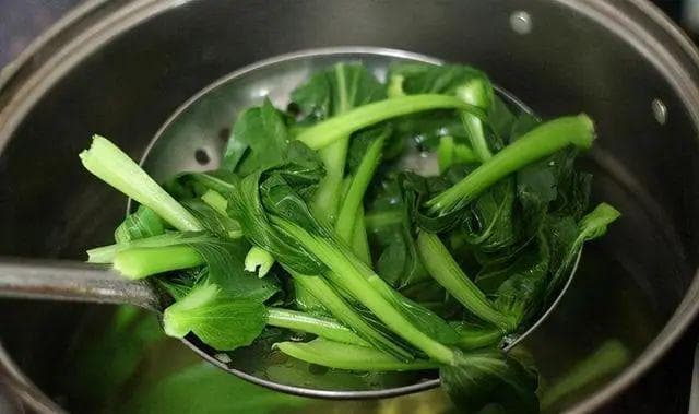 六种青菜不宜焯水，这样做才能保留最佳口感和营养