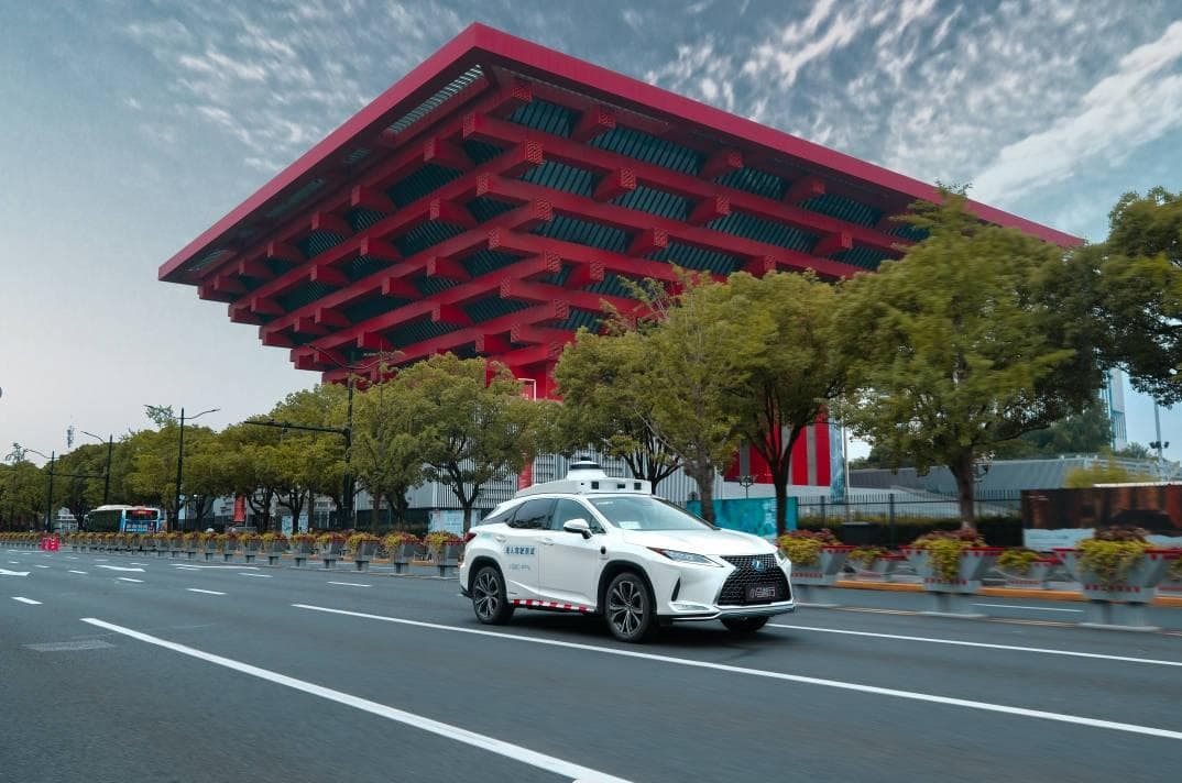 一线城市最后一个，上海开放全无人驾驶！小马智行：全无人载客是新的开始