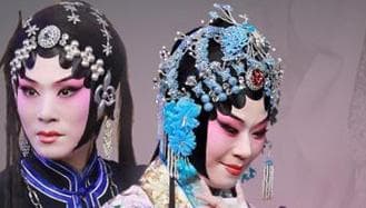 《窦娥冤》的思想内容是什么？有哪些艺术特色？