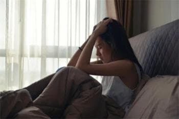 负面情绪背后的心理原因及应对策略