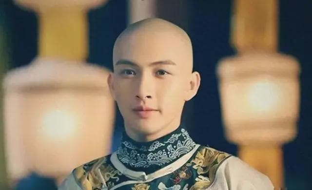 纳兰性德《木兰花》再登热榜，古典诗词魅力不减