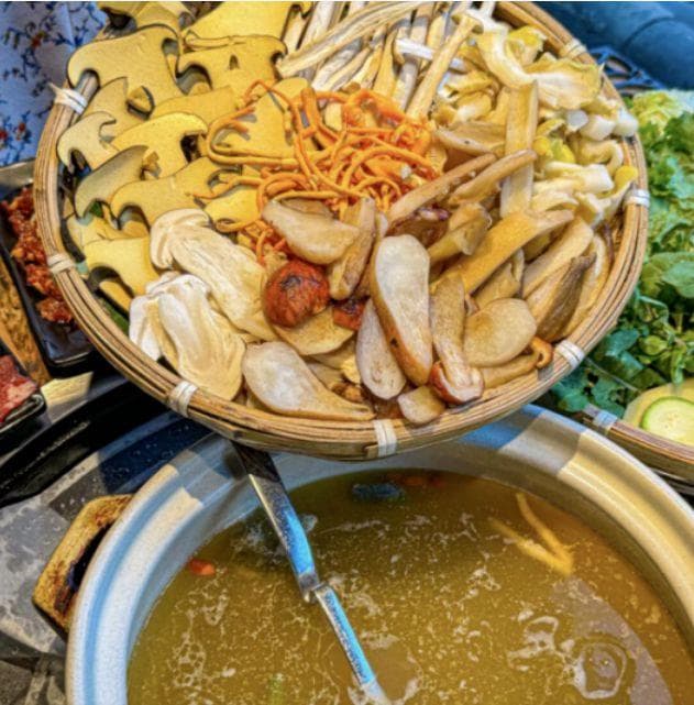 野生菌火锅，能否成下个火锅“顶流”？