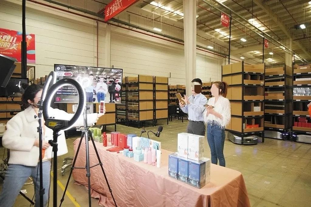 普通人直播带货卖什么好？有哪些热门商品