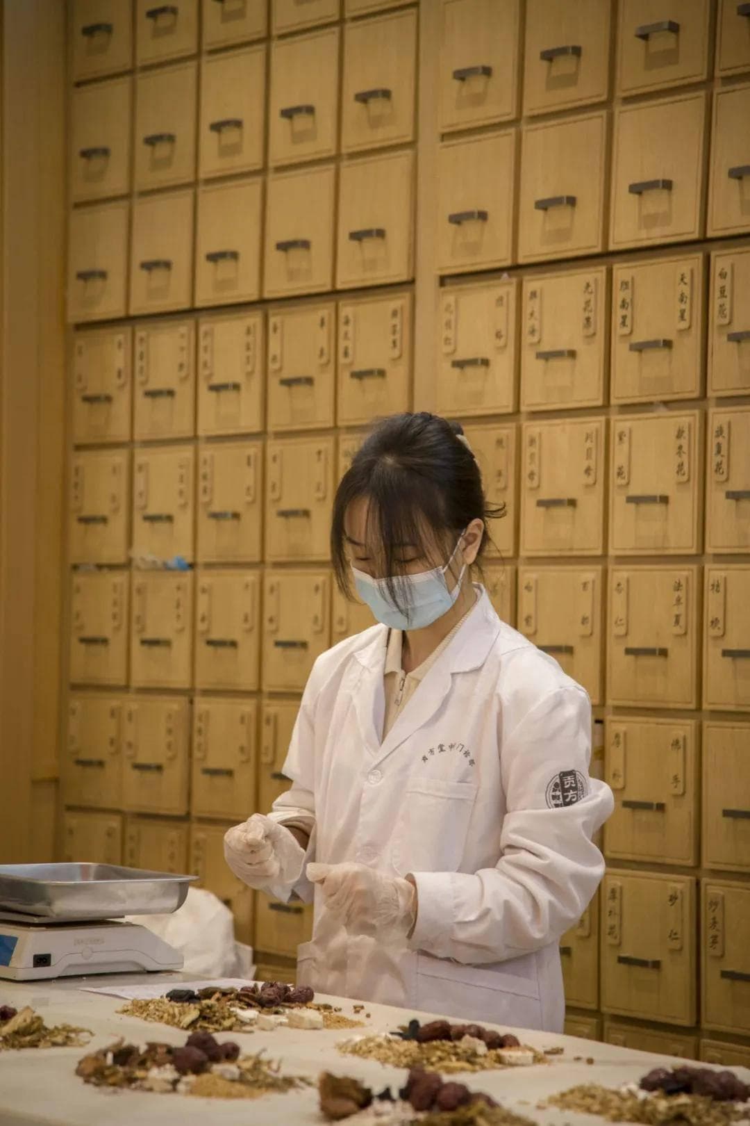 中药：传统智慧与现代服务的完美结合