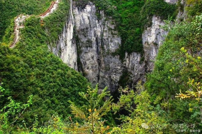 屏山大峡谷和恩施大峡谷哪个更好？两景PK，哪个才是你的最佳选择