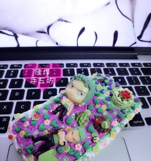 用纸打造硬手机壳的方法（简单DIY，保护手机更环保）