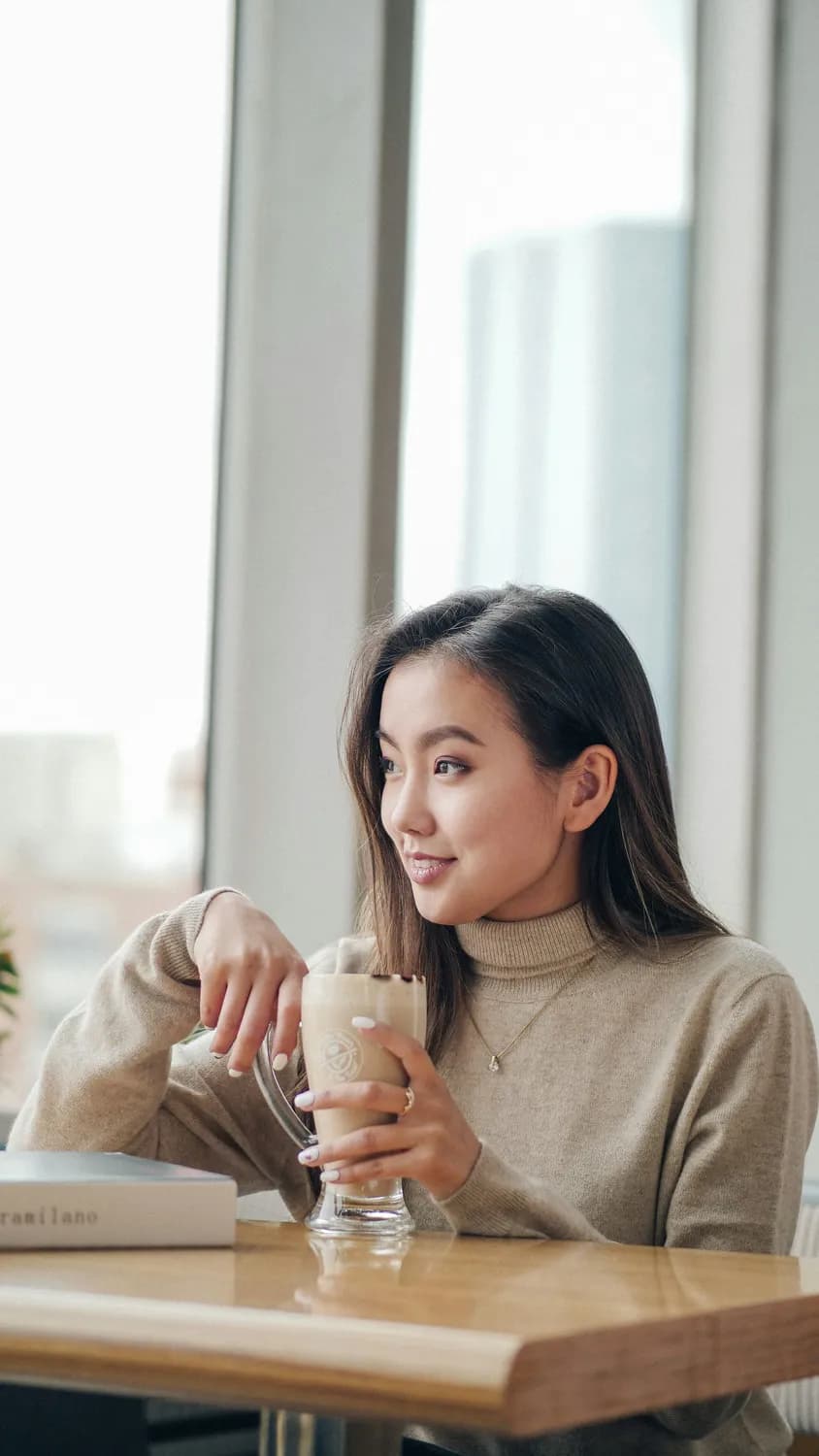 从“星探妻子”到独立艺人，黄圣依迎来事业第二春
