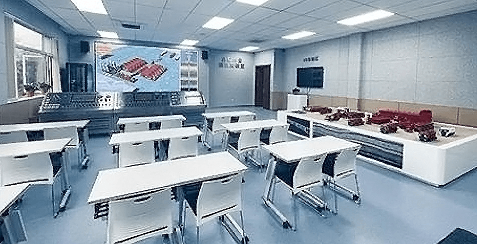 压裂作业实训室中的数字化技术与智能化管理创新
