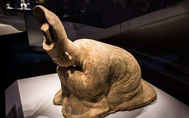 中国古代跪拜礼：九拜到三跪九叩的演变史