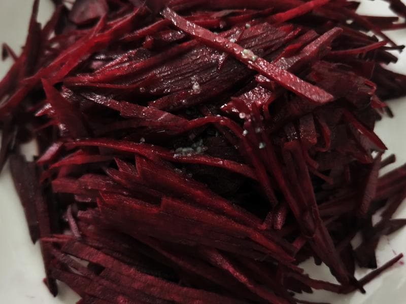 凉拌甜菜根