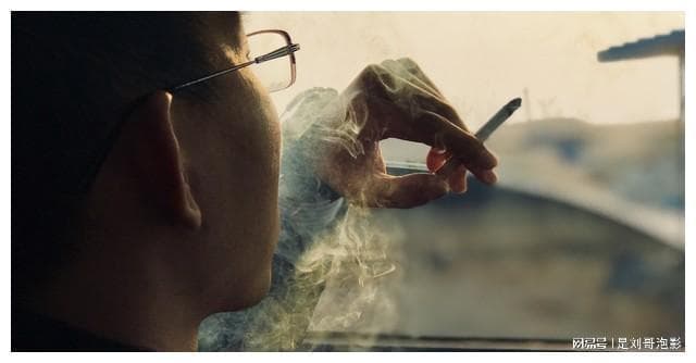 可怕！一个男人如果连烟都戒了
