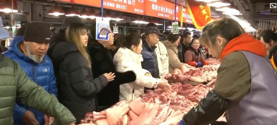 猪肉市场迎春节消费高峰 供应充足价格稳
