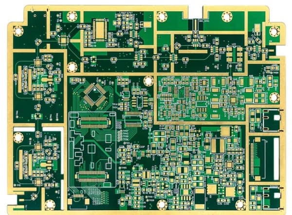 轨道交通PCB板卡电源电压精度EN标准，确保高效安全运行的关键技术指标