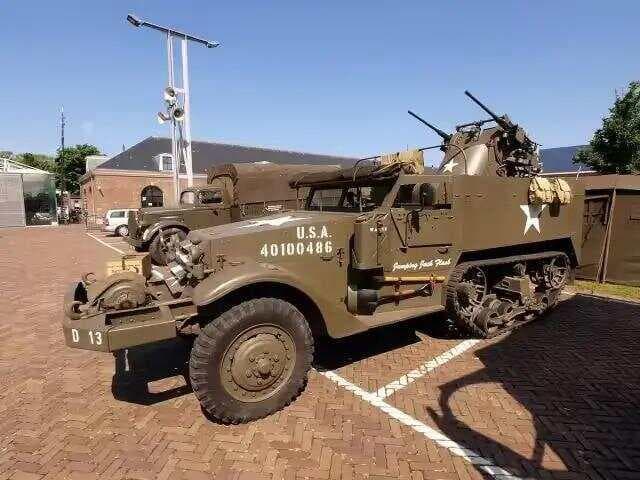 防空能力最强的火力支援车——M42自行高炮