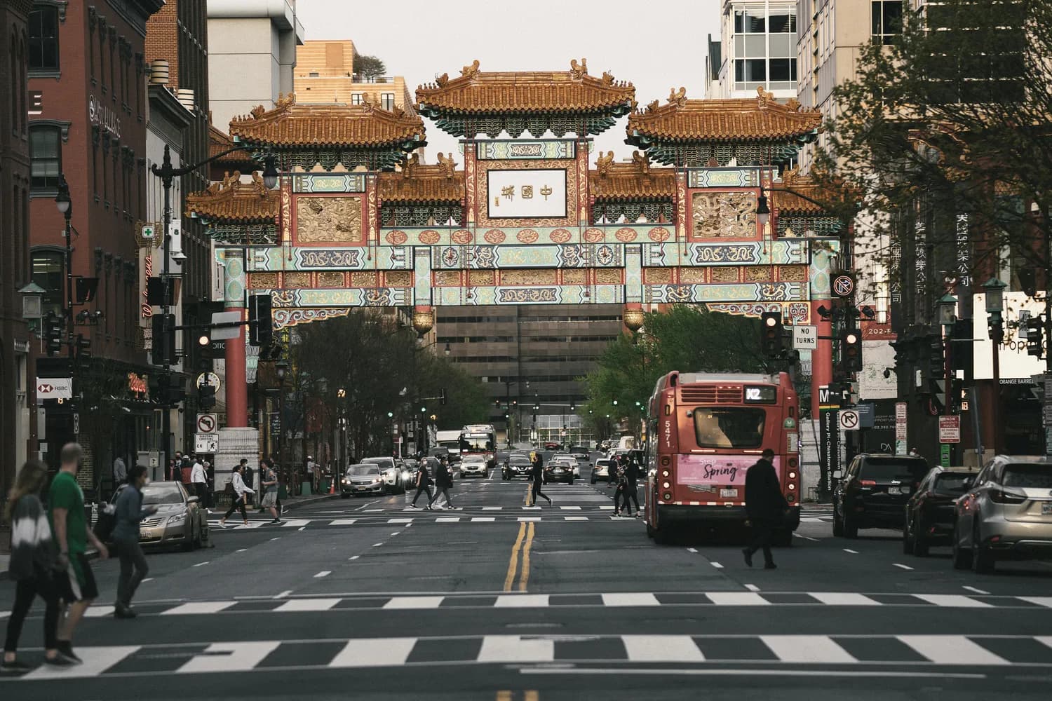 潮州牌坊街：22座牌坊串起的千年文化传奇