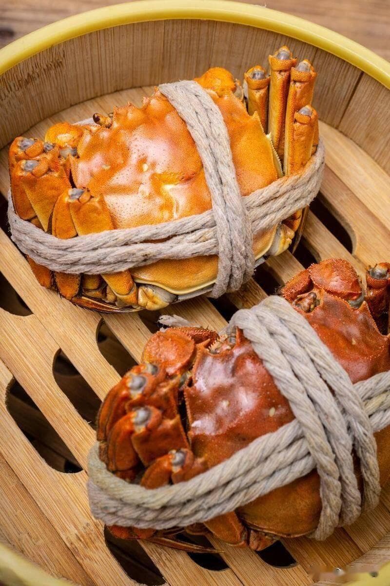 买螃蟹，公蟹和母蟹区别大，牢记3买3不买；蒸螃蟹的技巧您知道吗
