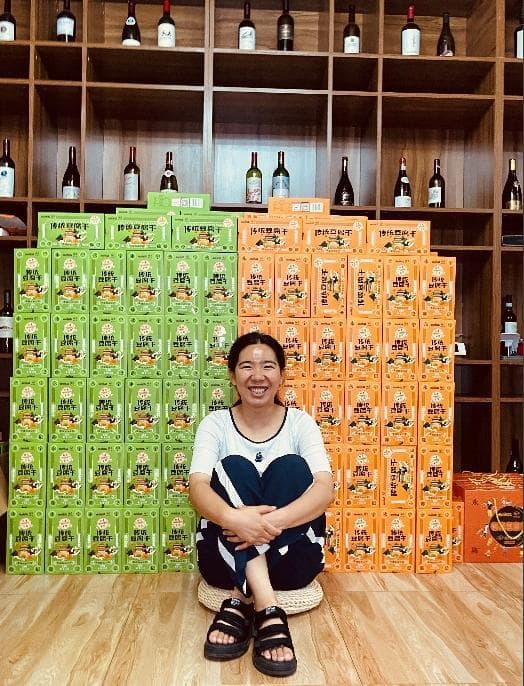 “永宁豆腐干传承人”陈微：返乡创业，小小豆腐干拿下非遗金奖