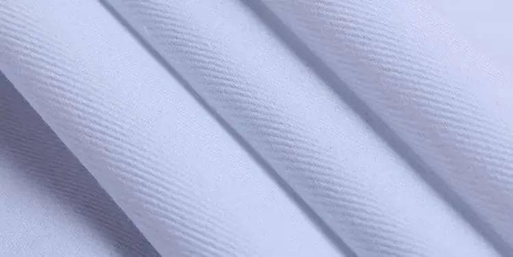 纺织品漂白技术详解：三种主要漂白剂的使用方法与效果评定