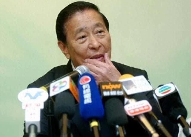 1750亿李兆基财散人聚，家族添丁重奖2亿