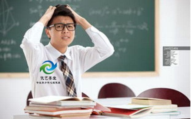 孩子手机使用与心理健康：探讨手机成瘾与抑郁之间的联系