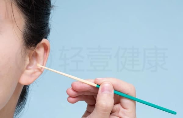外耳湿疹的症状有哪些？多为这几个表现