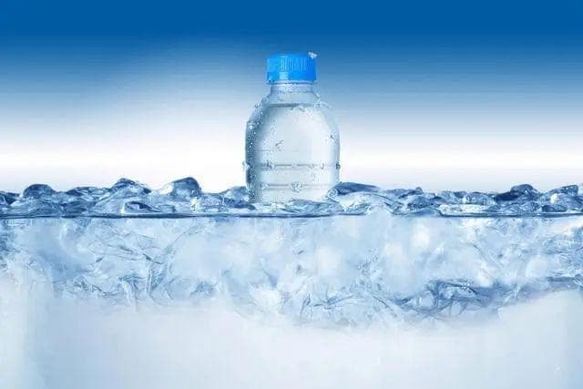 矿泉水和纯净水哪个更好？饮水有讲究