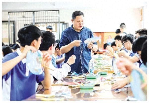 桂林团扇：重现怀袖间的千年风雅