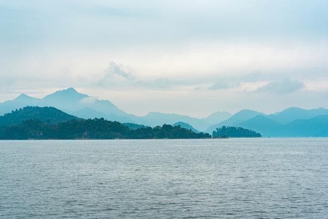 千岛湖湖光山色大揭秘,探寻自然壮丽景观的绝美魅力!