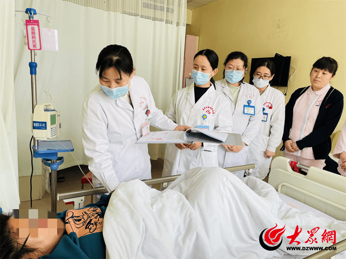 最小胎儿体重仅700克！泰安市妇幼保健院多学科联合，成功守护早产三胞胎