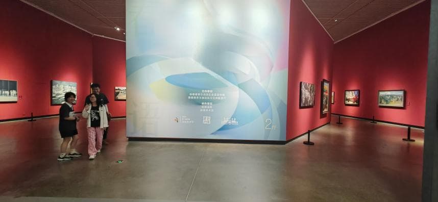 传统与当代的碰撞  ——评第二届新疆文化艺术节“春之语·美术作品展”