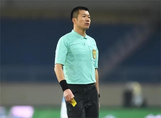 国安vs上港裁判张雷：严明纪律公正执法的重要性