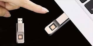 U盘损坏解决方案：必备技巧、实用工具与详细教程