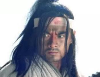 水浒传中宋江与武松之间的关系有何变化？