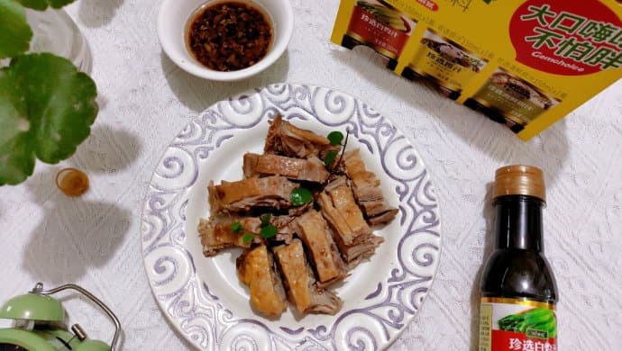 原汁原味的白切鸭