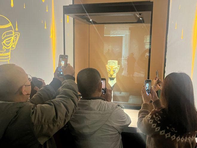新闻早茶｜人气爆棚！横琴“三星堆与金沙”文物特展门票和交通攻略快转给亲朋→