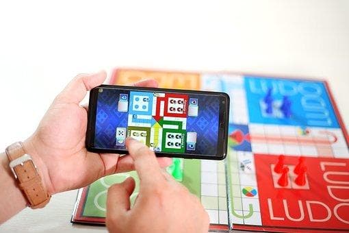 观察、鼓励、家校联动：破解幼儿调皮难题
