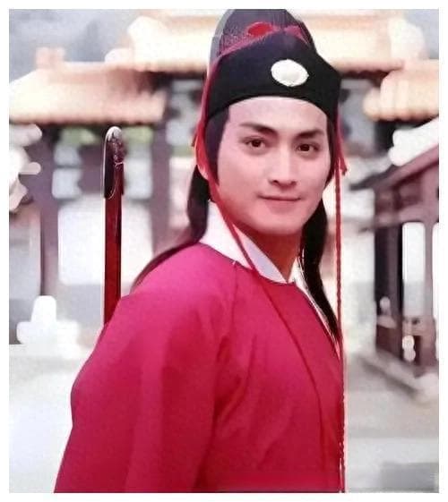 展昭别硬演，将七位饰演过“红衣”展昭的男星放一起，差距出来了