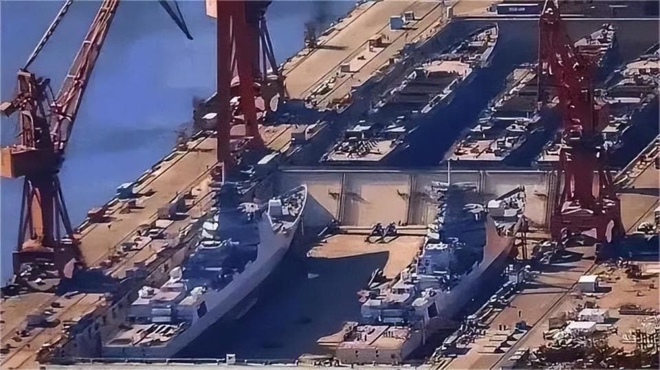 12艘新舰下水！海军新一轮造舰潮悄然开启，怎么技术进步都不大？