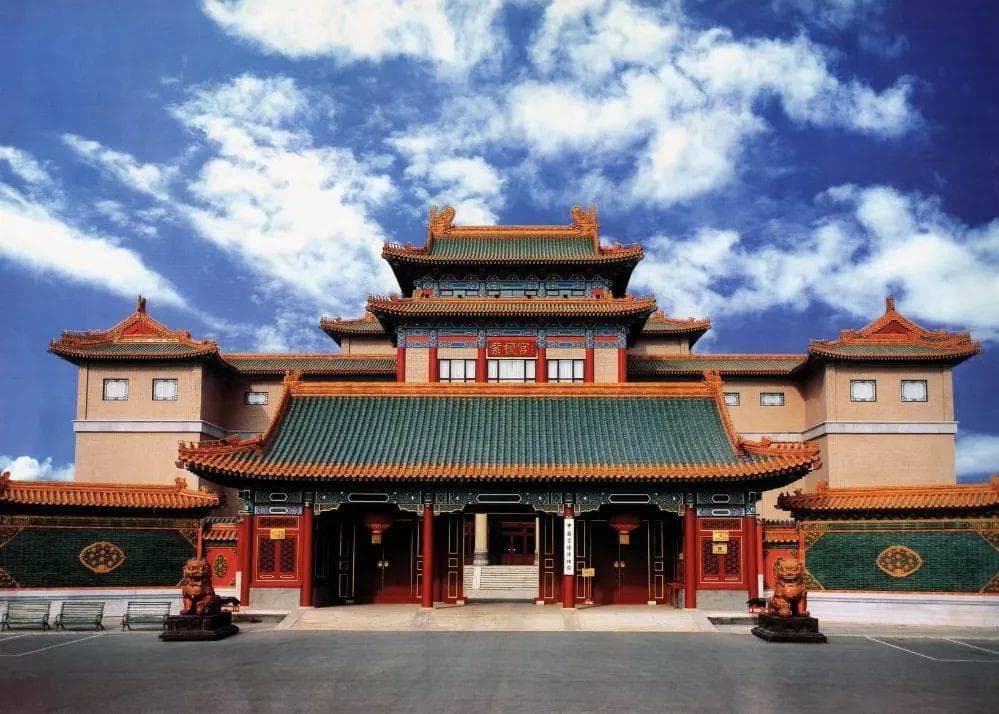 中国紫檀博物馆馆长陈丽华：文化传承为己任 一颗檀心向世界