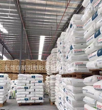 聚碳酸酯塑料：性能、加工与应用全解析