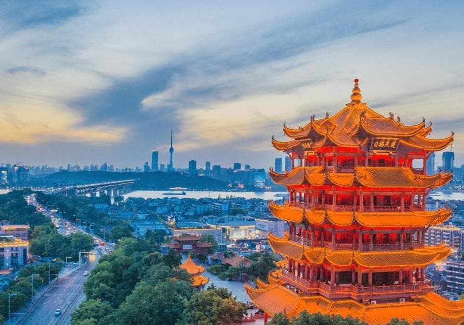 历史重现：段元诚的黄鹤楼修复与保护