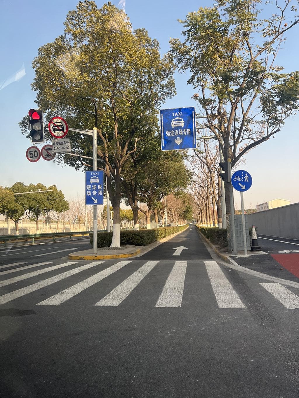 虹桥枢纽设短途返场通道，破解8公里内打车难题