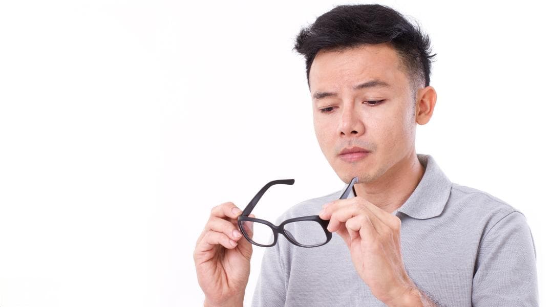 【近视可以抵消老花？】破解3大老花误区！培养5大习惯改善视力