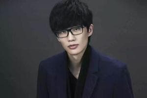 许嵩：中国内地创作型男歌手、音乐制作人