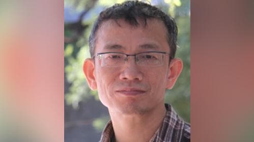 国家杰青陈斌全职加盟宁波大学，从事弦理论等前沿研究