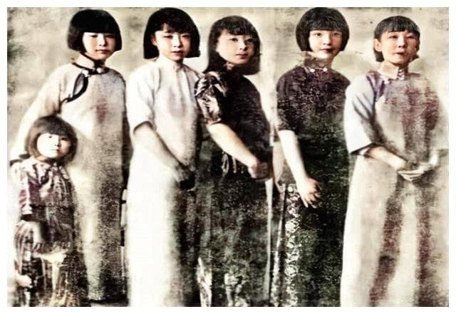 张首芳一生呵护弟弟张学良：晚年生活困苦，卖唯一首饰为少帅买书