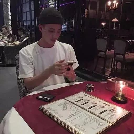 什么颜色适合庭院绿植
